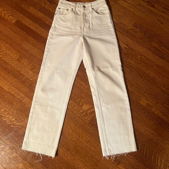 White zara button up jean- size 2 - Picture 2 of 3